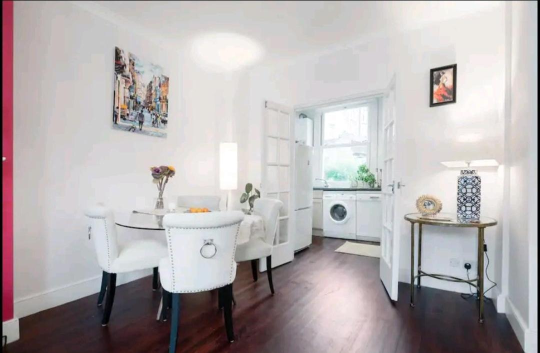 Stylish Room With Private Bath & Terrace In Super Central Clapham Junction Minutes From Victoria, Waterloo Λονδίνο Εξωτερικό φωτογραφία