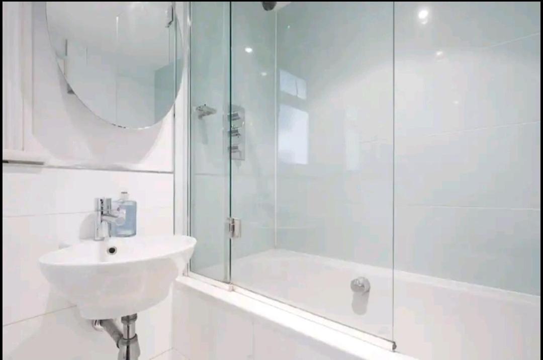 Stylish Room With Private Bath & Terrace In Super Central Clapham Junction Minutes From Victoria, Waterloo Λονδίνο Εξωτερικό φωτογραφία